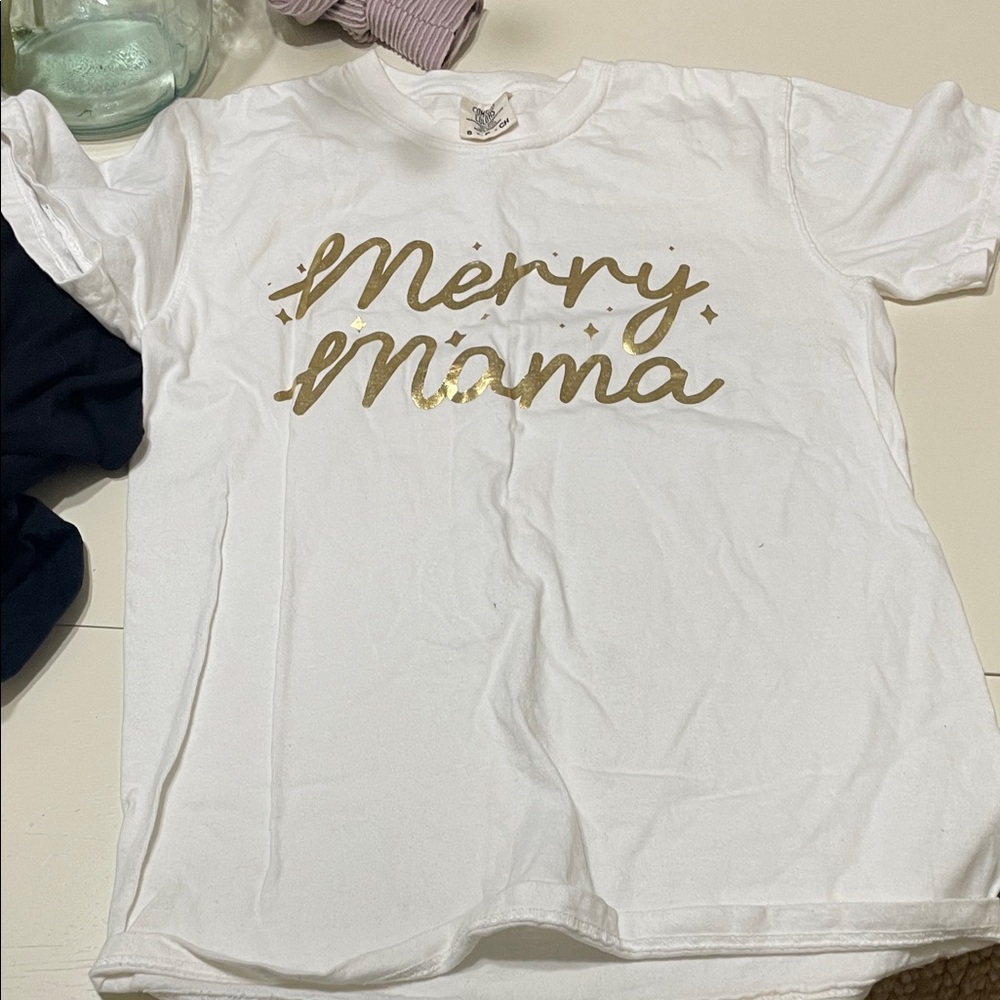 Comfort Colors White 'Merry Mama' T-Shirt